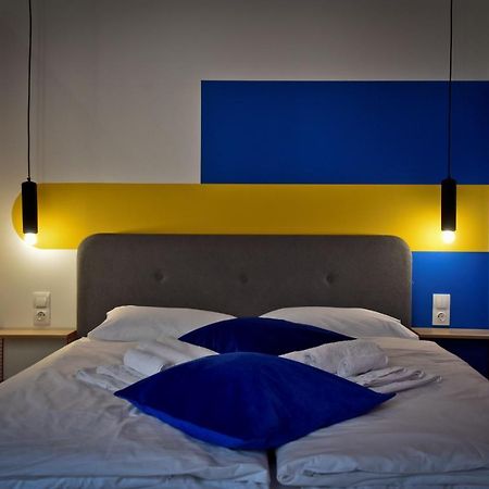 Zachar Apartman Sopron Bagian luar foto