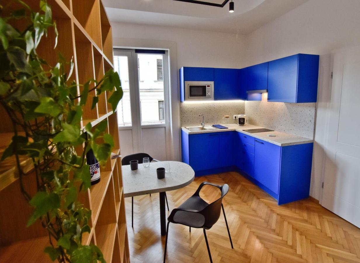 Zachar Apartman Sopron Bagian luar foto